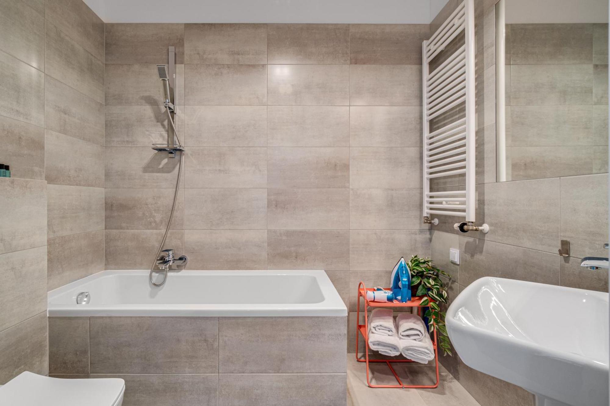 Prime Time - 24h Check -in - Parking W Cenie Apartment Breslau