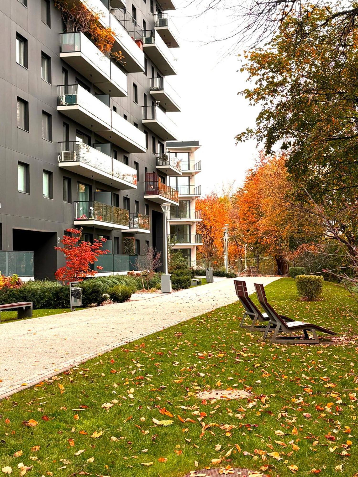 Apartment Prime Time - 24h Check -in - Parking W Cenie